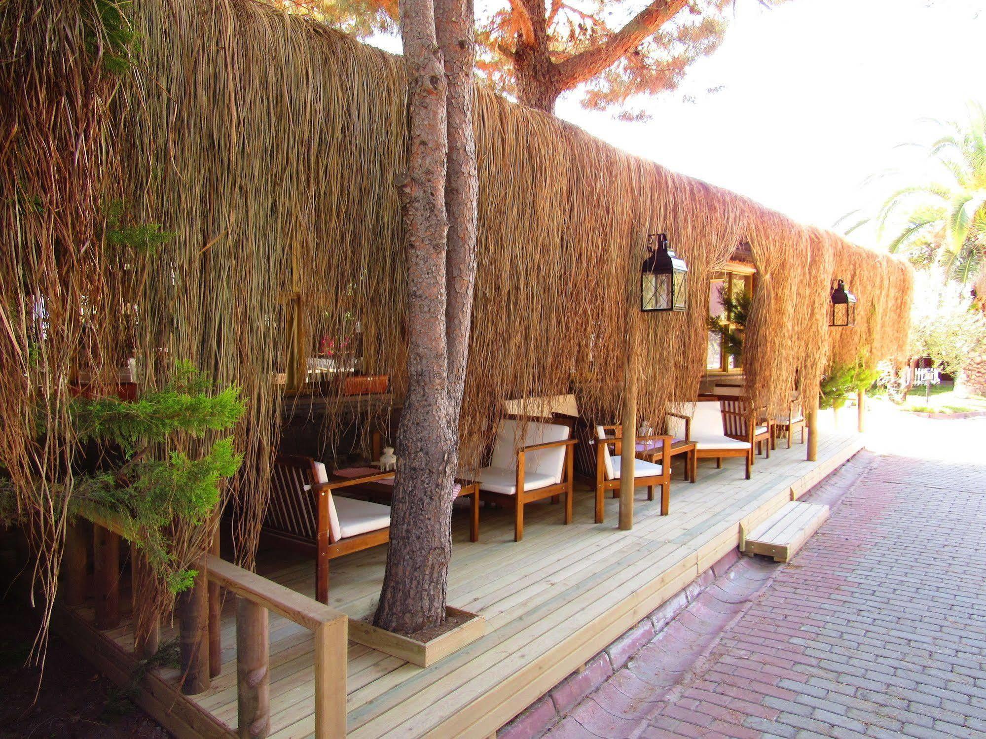 Assos Hunters Hotel (Adults Only) エクステリア 写真